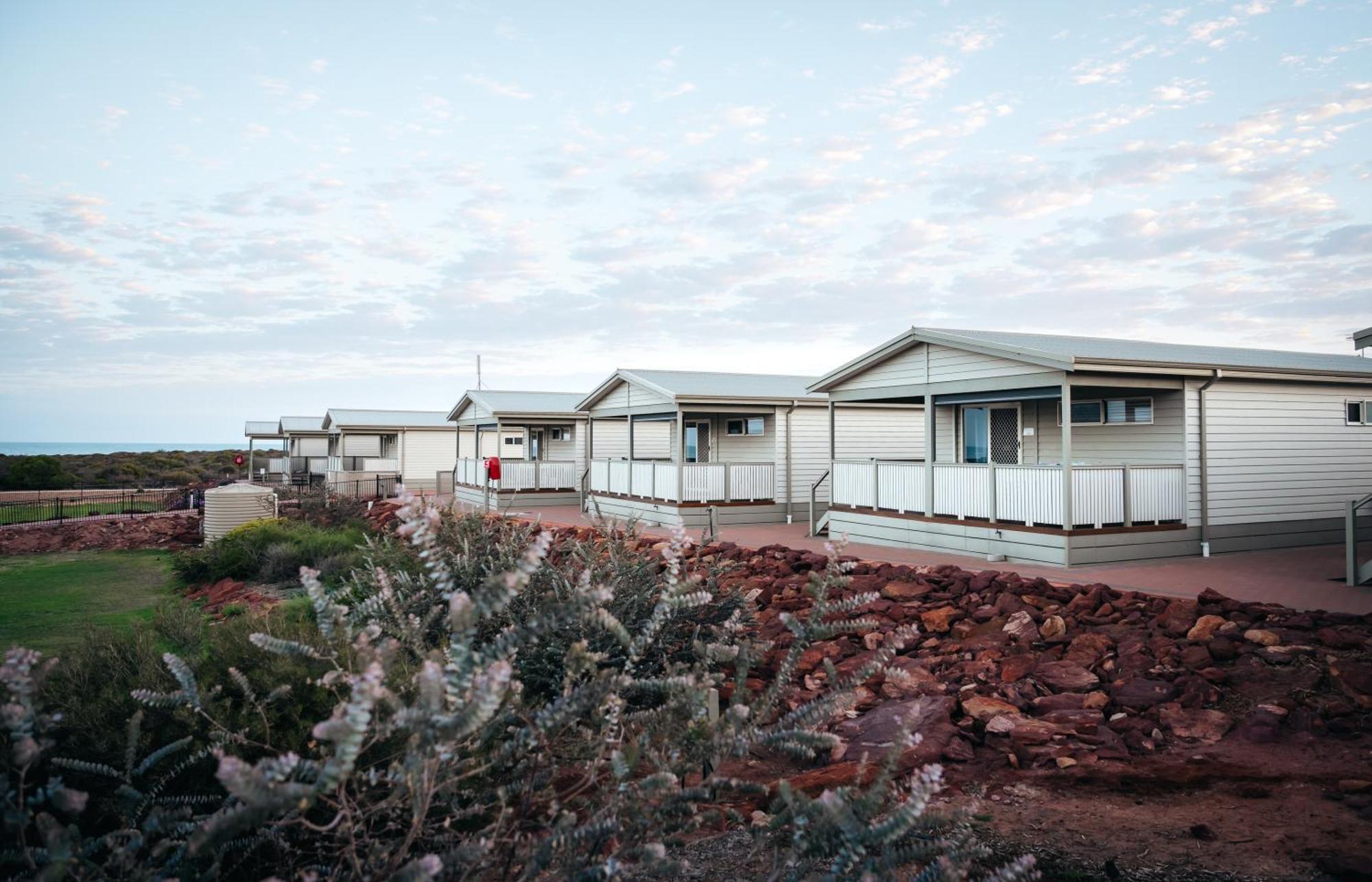 מלון Kalbarri Red Bluff Tourist Park מראה חיצוני תמונה